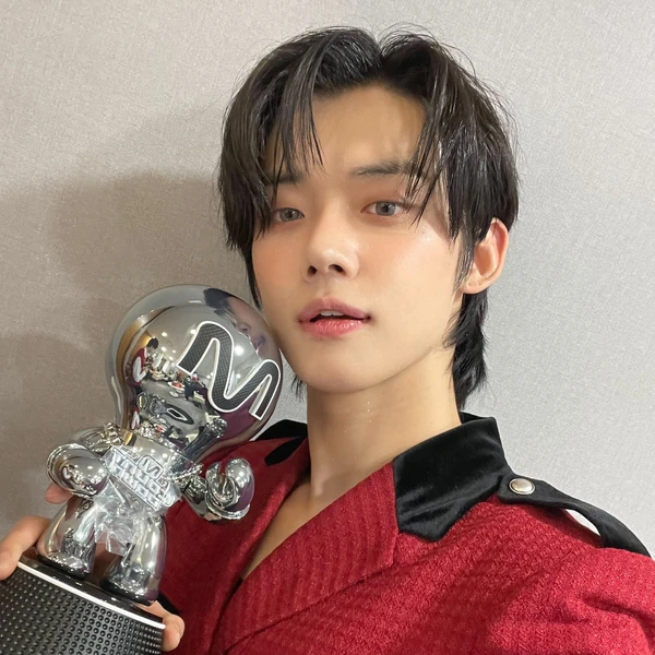 Penampilan Yeonjun (TOMORROW X TOGETHER) yang Paling Dicintai Hari Ini