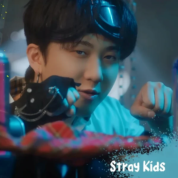오늘 가장 사랑받은 창빈 (Stray Kids)의 모습