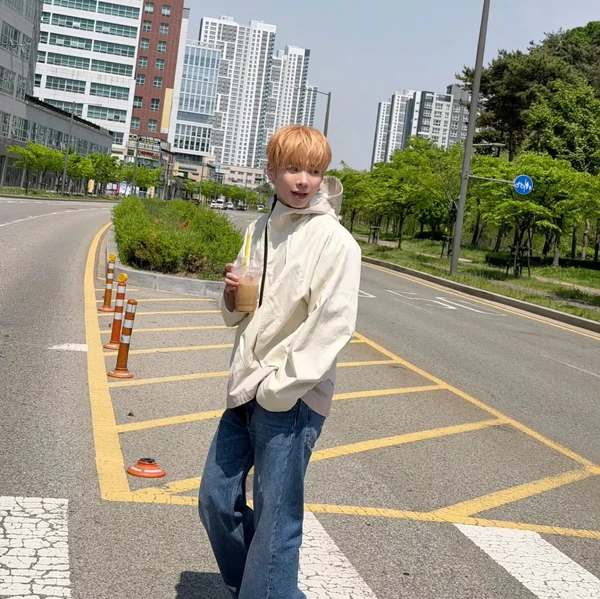 태현 (투모로우바이투게더) 팬심 가득한 인기 사진
