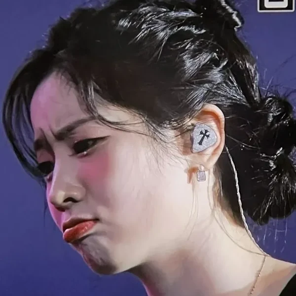 今日最も愛されたダヒョン (TWICE)の姿