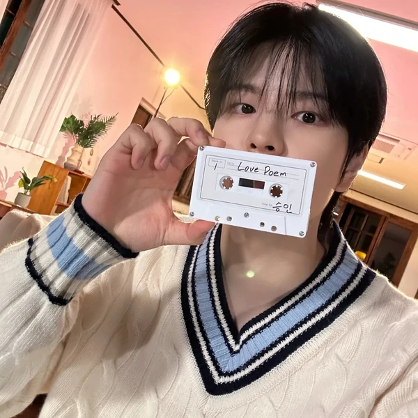 Momen Terbaik Seungmin (Stray Kids) Pilihan Penggemar