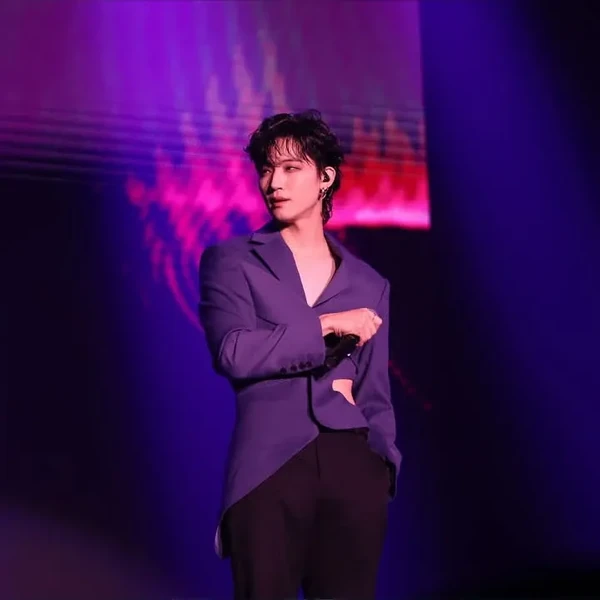 JAY B (GOT7) 팬심 가득한 인기 사진