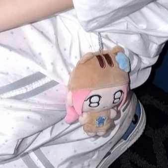 가을 (IVE) 팬심 가득한 인기 사진