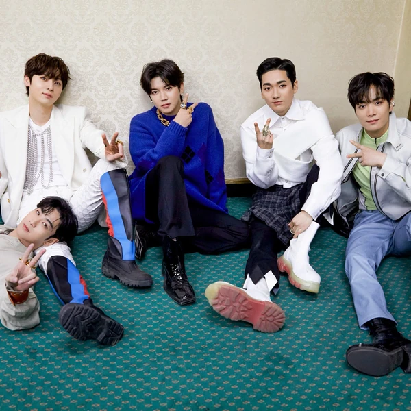 今天最受喜爱的NU'EST