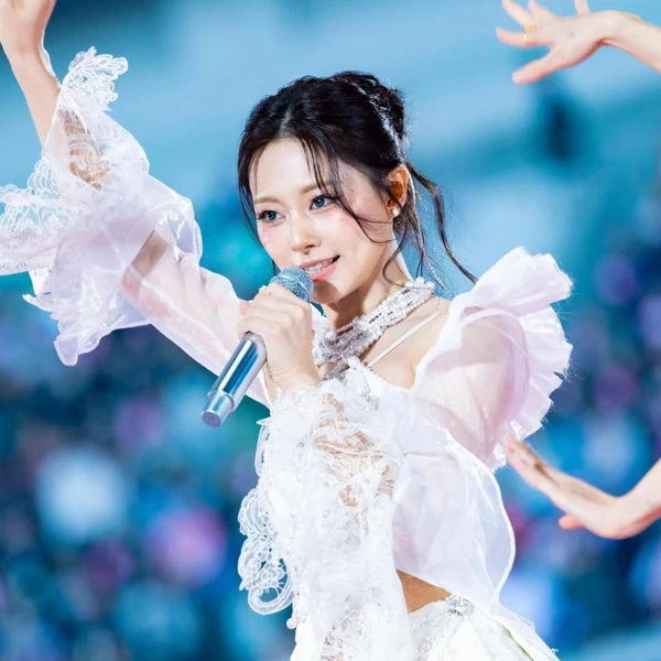 Today's Most Loved Tzuyu (TWICE)