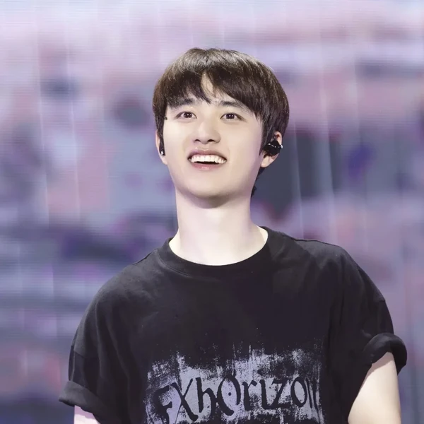Foto Populer Penuh Cinta untuk D.O. (EXO)