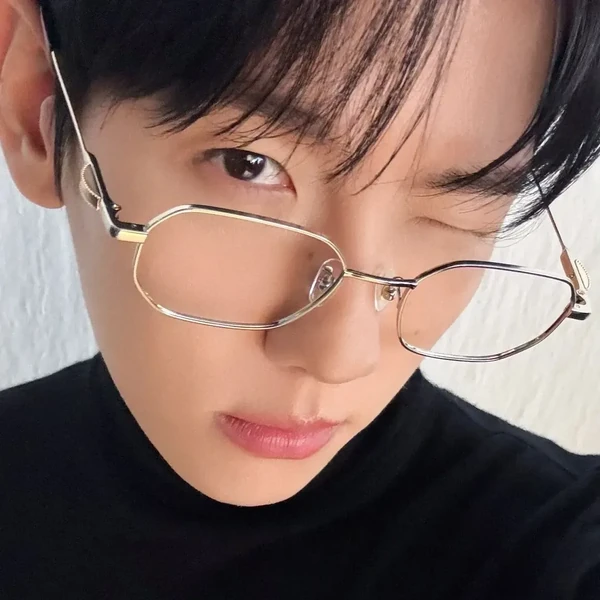 今日最受喜愛的伯賢 (EXO)