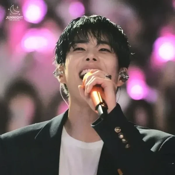 Shining profile picture of MJ (아스트로) on today's Choeaedol