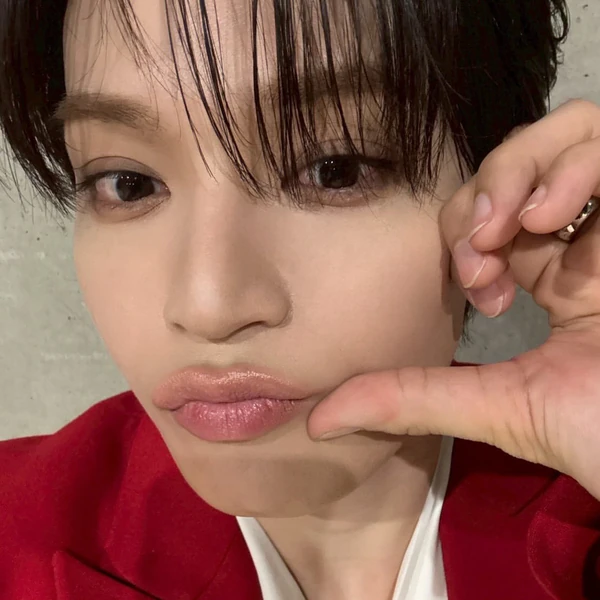 Signature photo of Yonashiro Sho (JO1) capturing their charm