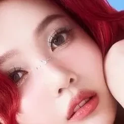 Foto Populer Penuh Cinta untuk Joy (Red Velvet)