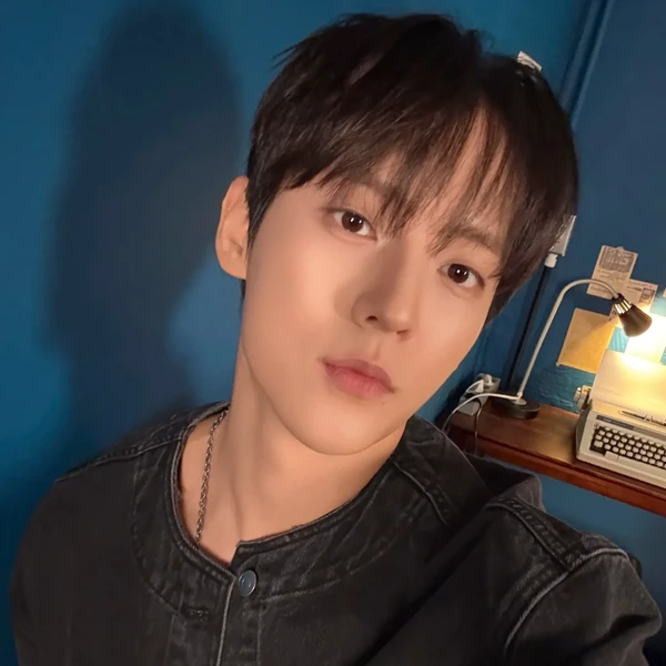 Foto Populer Penuh Cinta untuk Lee Minhyuk (BTOB)