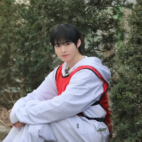 Fans' Pick: Best Moment of Hyojin (ONF)