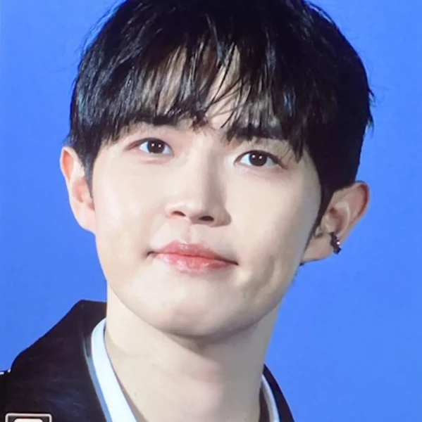 Momen Terbaik Kim Jaehwan Pilihan Penggemar