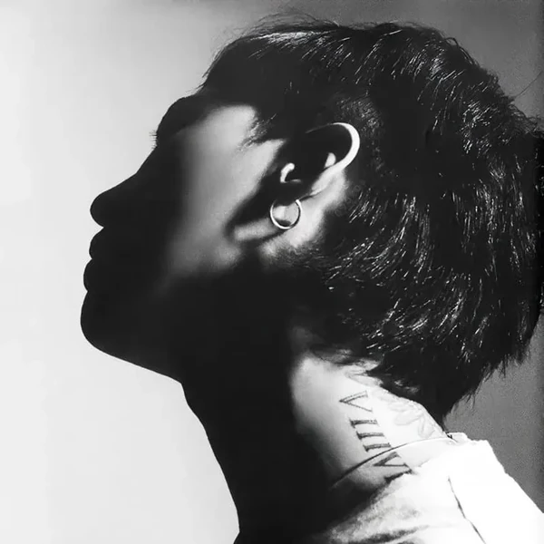 Foto Populer Penuh Cinta untuk G-DRAGON (BIGBANG)
