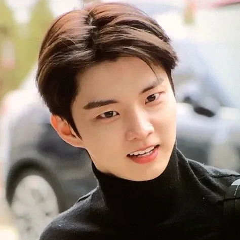 Fans' Pick: Best Moment of Q (THE BOYZ)