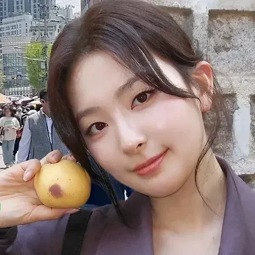 Today's Most Loved Seulgi (Red Velvet)