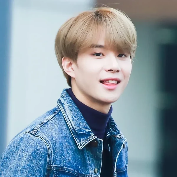Foto Populer Penuh Cinta untuk NCT