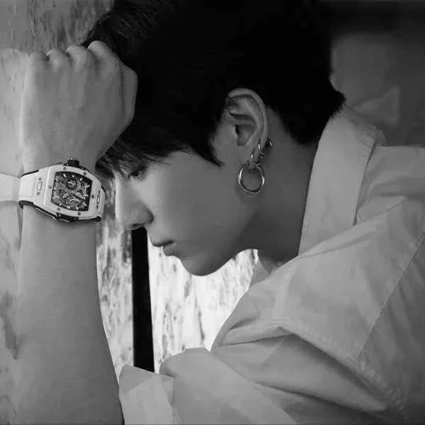 Foto Populer Penuh Cinta untuk Jungkook (BTS)