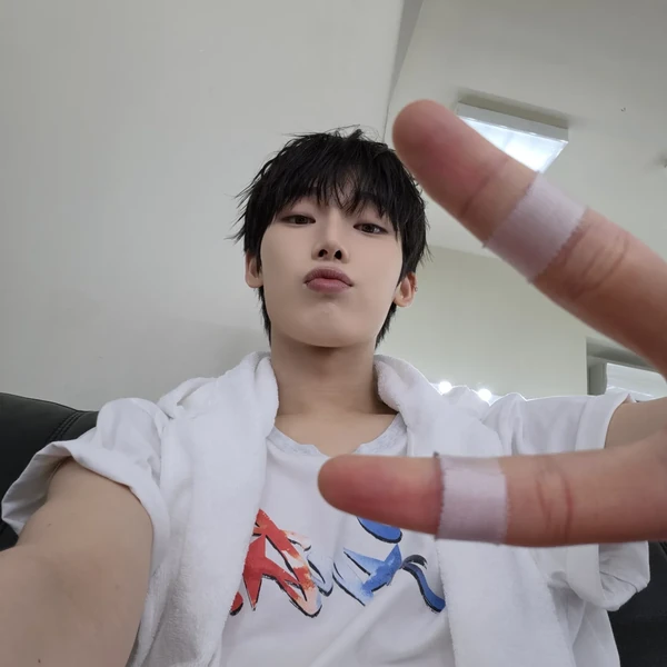 오늘 가장 사랑받은 선우 (ENHYPEN)의 모습