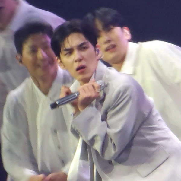 Foto Populer Penuh Cinta untuk Wonpil (DAY6)