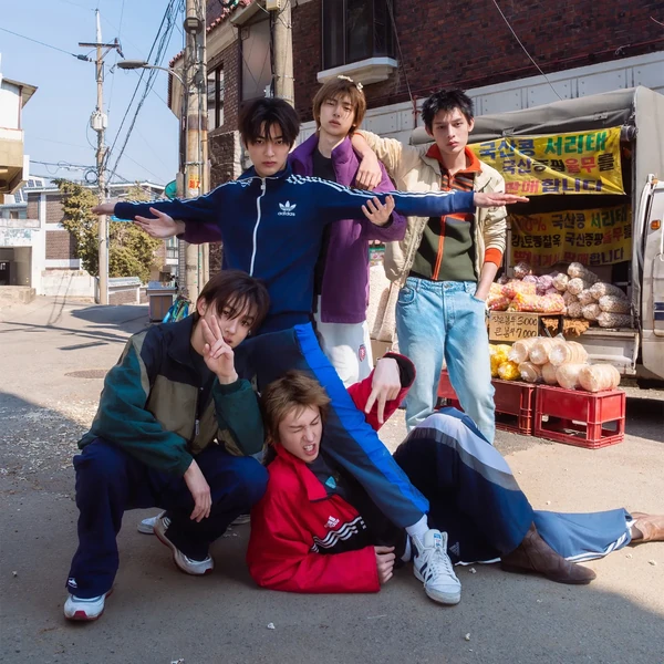 Top Photo Full of CORTIS Love