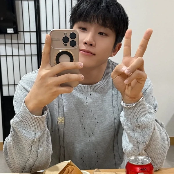 粉絲票選的Jinjin (ASTRO)最佳瞬間