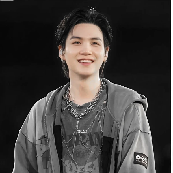 Foto Populer Penuh Cinta untuk SUGA (BTS)
