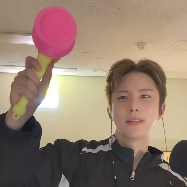 Fans' Pick: Best Moment of Wow (A.C.E)