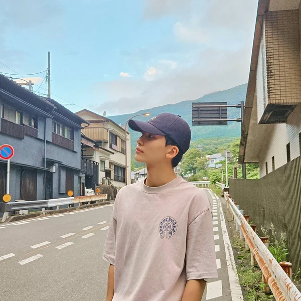 Momen Terbaik Jeonghan (SEVENTEEN) Pilihan Penggemar
