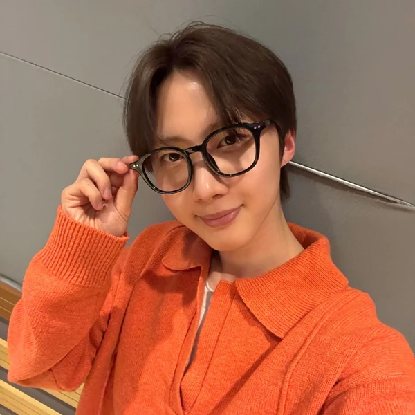 Shining profile picture of フイ (PENTAGON) on today's Choeaedol