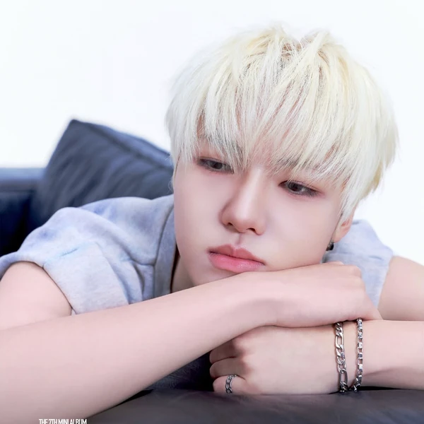 Top Photo Full of Junghoon (Xikers) Love
