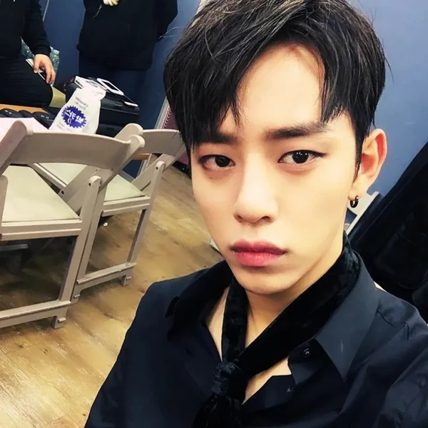 Shining profile picture of 大賢 (B.A.P) on today's Choeaedol