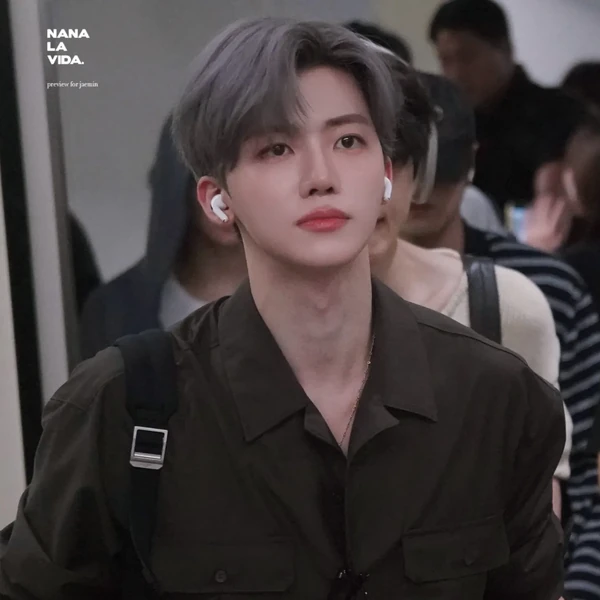Foto Populer Penuh Cinta untuk NCT