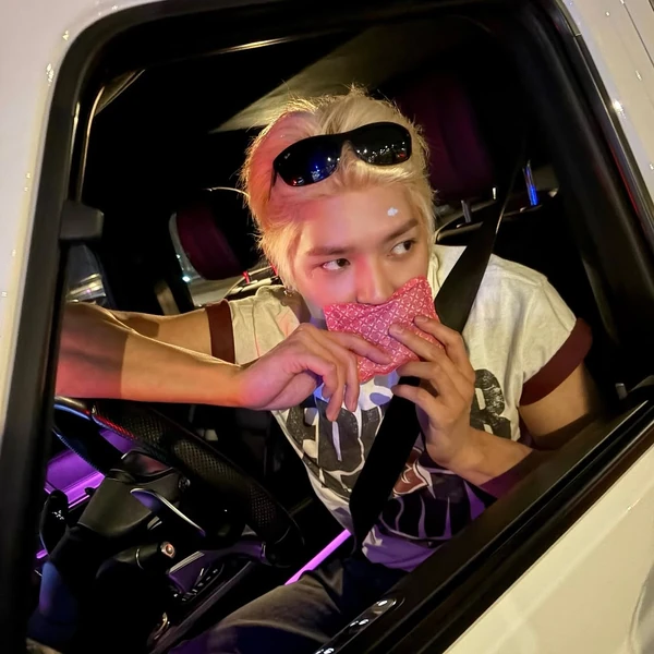Foto Populer Penuh Cinta untuk NCT