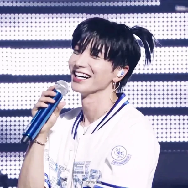 Fans' Pick: Best Moment of Leeteuk (Super Junior)