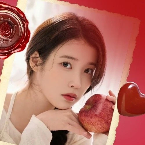 Foto Populer Penuh Cinta untuk IU