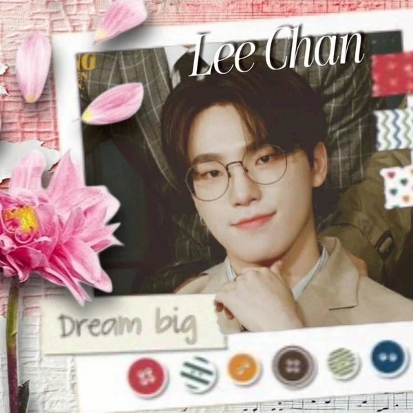 Signature photo of Dino (SEVENTEEN) capturing their charm