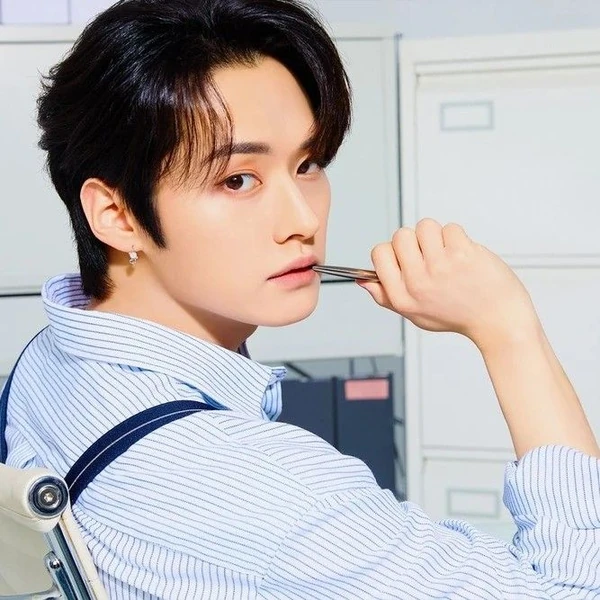 Fans' Pick: Best Moment of Lee Know (Stray Kids)