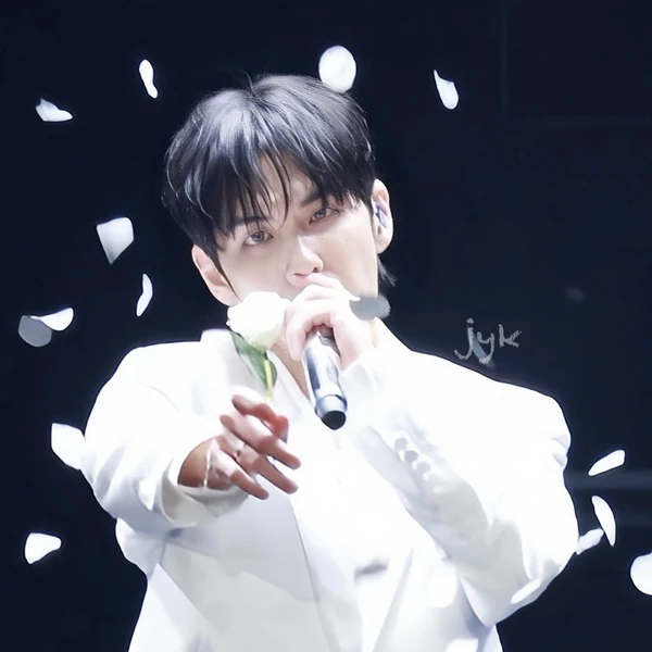 Top Photo Full of Wonpil (DAY6) Love