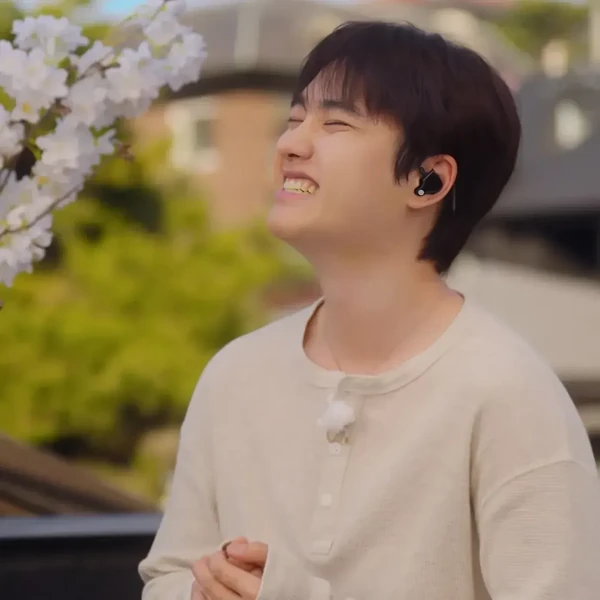 Momen Terbaik D.O. (EXO) Pilihan Penggemar