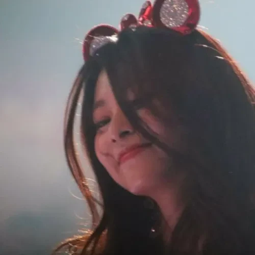 Penampilan Tzuyu (TWICE) yang Paling Dicintai Hari Ini