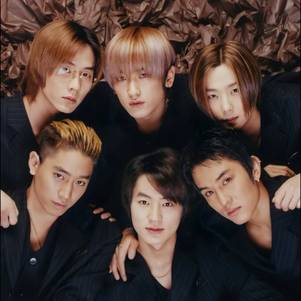 Top Photo Full of SHINHWA Love
