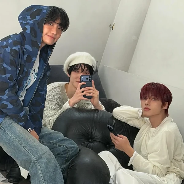 Foto Populer Penuh Cinta untuk ATEEZ
