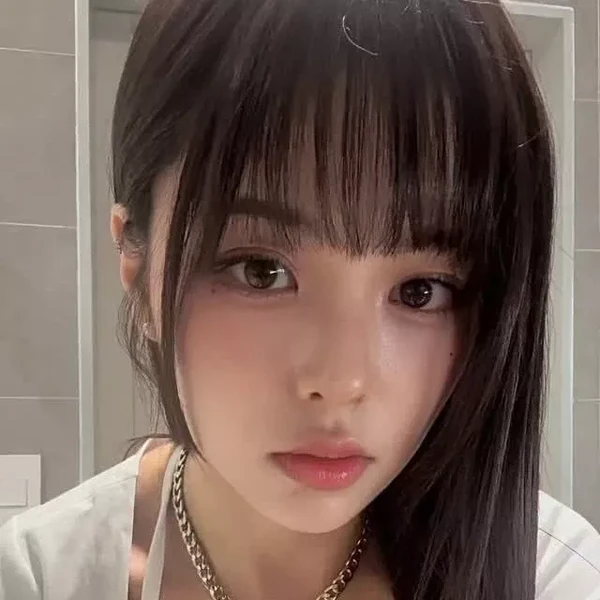 Today's Most Loved E:U (EVERGLOW)
