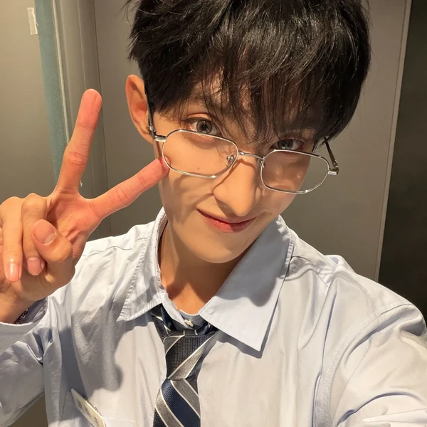 Today's Most Loved DK (SEVENTEEN)