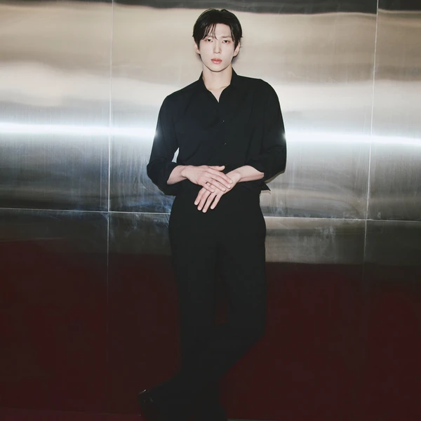 今天最受喜爱的LEO (VIXX)