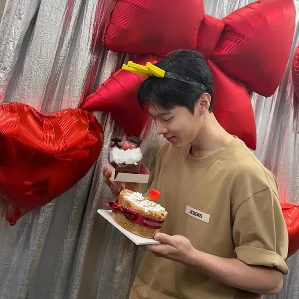 오늘 가장 사랑받은 김우석의 모습
