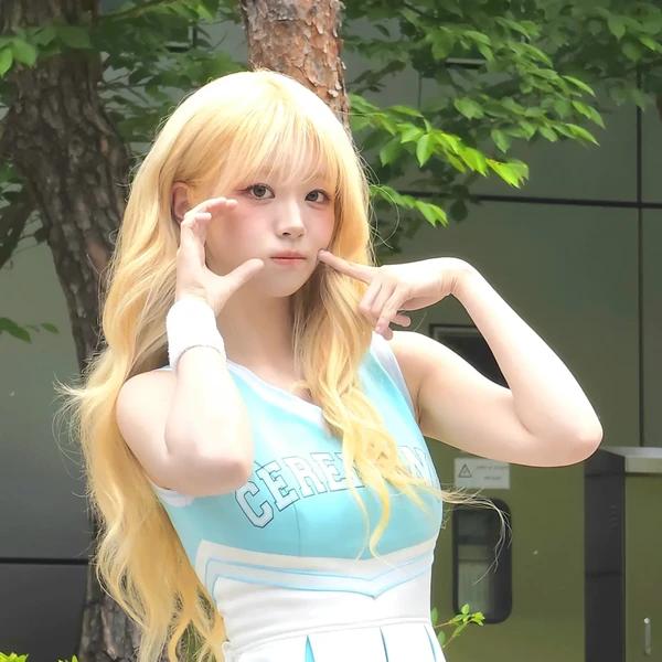 QWER チョーダン ファンダムコミュニティ │ KPOP人気No.1アプリ 最愛ドル