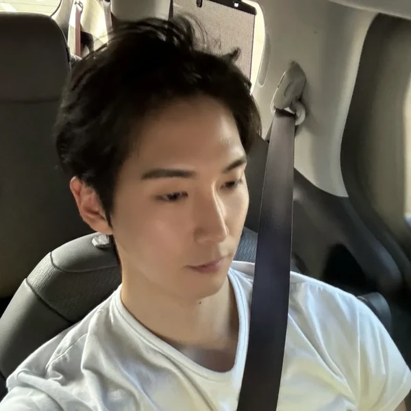 Top Photo Full of Shinwon (PENTAGON) Love
