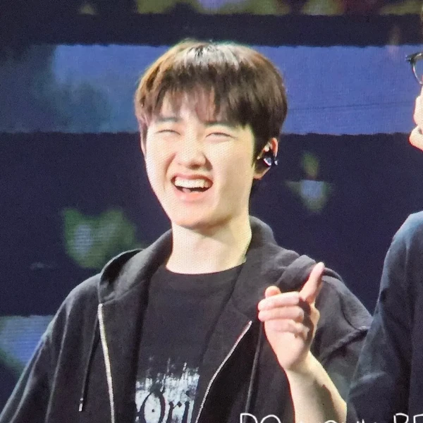 Foto Populer Penuh Cinta untuk D.O. (EXO)